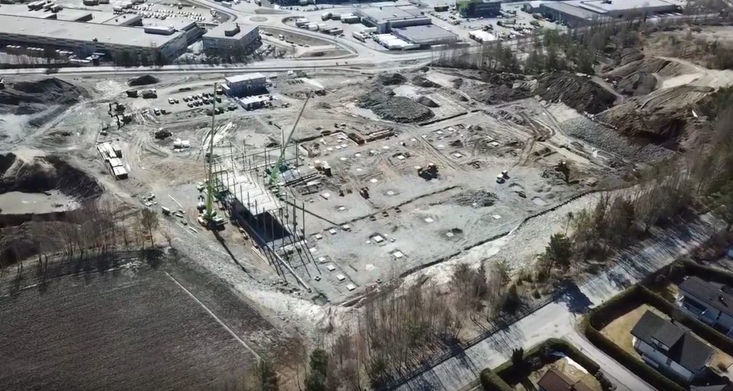 Arbeidet med Bertel O. Steens nye logistikkbygg på Berger har startet