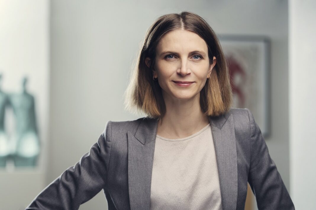 – Dette er ikke overraskende, og vi venter en nedgang også i siste kvartal i år, sier Hilde Karoline Midsem, sjeføkonom i NBBL