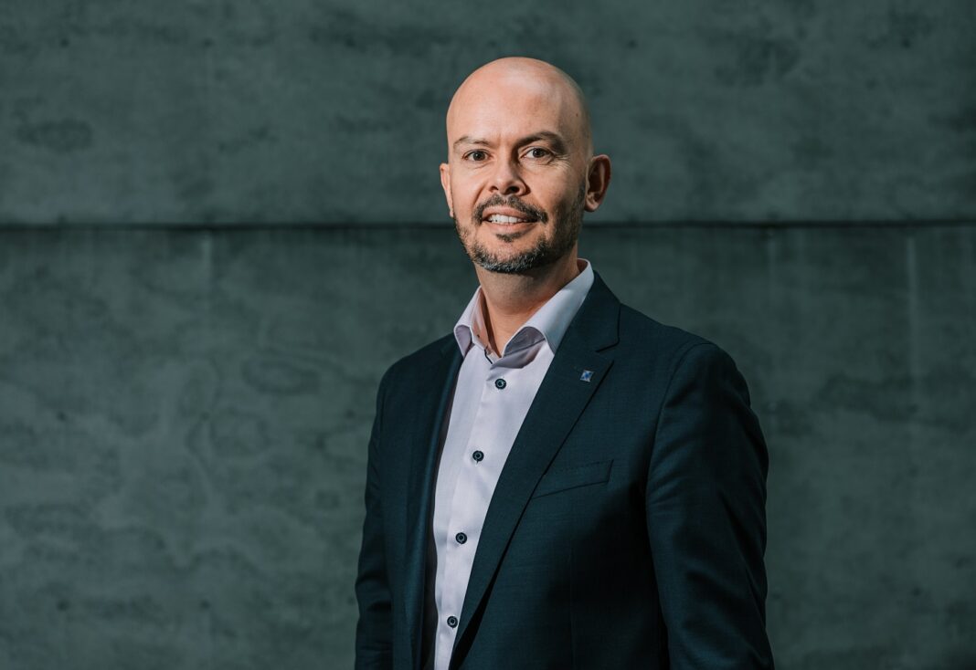 John-Eivind Velure, Avdelingsdirektør Spektrumsavdelinga i Nasjonal kommunikasjonsmyndighet